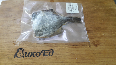 Превью Камбала белобрюхая потрошеная без головы